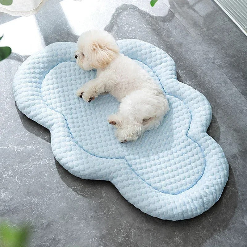 CloudCool Mat – Breathable Cooling Bed for Dogs on Hot Days