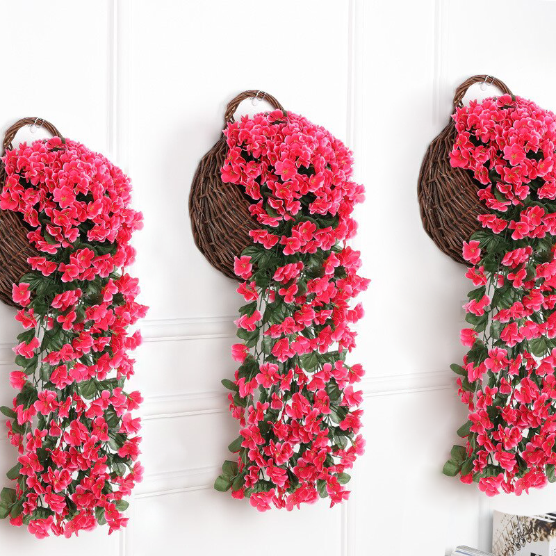 Lifelike Wisteria Flower Arrangement – Silk Hanging Vine for Natural-Looking Indoor & Outdoor Decor