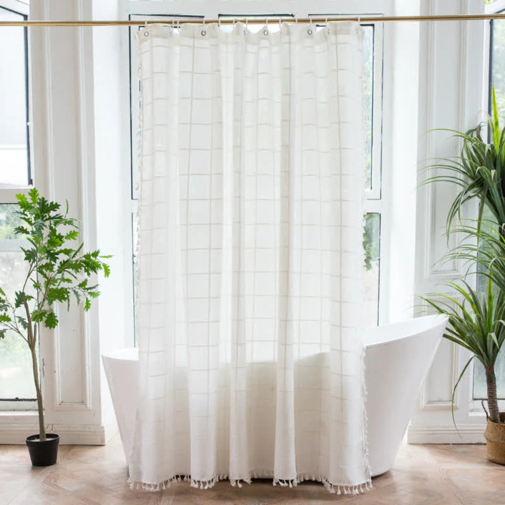 Cottonhaven – Cotton Shower Curtain with Fringes and Linen Texture