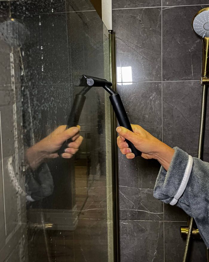 Deluxe Shower Squeegee – Telescopic 2-in-1 Glass & Floor Cleaner with No-Drill Mount