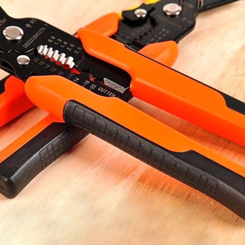 5-in-1 Multifunctional Electrical Tool – Crimper, Stripper, Cutter, Bender & Nut Driver
