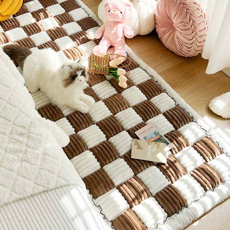 Cozycover – Soft Chenille Blanket + Non-Slip Protection for Sofa, Bed & Floor