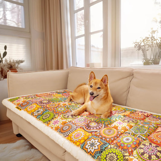 GardenGuard – Stylish Sofa Protector with Quilted Design & Non-Slip Backing